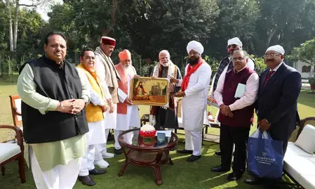 रविदासिया समाज के संत निरंजन दास को पद्मश्री सम्मान, विजय सांपला ने केंद्र सरकार का जताया आभार रविदासिया समाज के संत निरंजन दास को पद्मश्री सम्मान, विजय सांपला ने केंद्र सरकार का जताया आभार