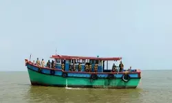 ओडिशा : गहिरमाथा अभयारण्य में अवैध मछली पकड़ने पर 16 मछुआरे गिरफ्तार