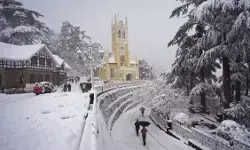 Weather Update: पहाड़ों पर बर्फ की मोटी चादर, मैदानी इलाकों में कड़ाके की ठंड; दिल्ली को प्रदूषण से राहत Weather Update: पहाड़ों पर बर्फ की मोटी चादर, मैदानी इलाकों में कड़ाके की ठंड; दिल्ली को प्रदूषण से राहत