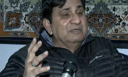 शकील अहमद का बड़ा बयान– राहुल की इनसिक्योरिटी से प्रियंका आगे नहीं बढ़ पातीं