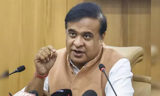 हिमंत का बड़ा दावा, सोनिया गांधी ने 2014 में शपथ की तारीख तय करने को कहा था, राहुल के फोन से पलट गई बाजी हिमंत का बड़ा दावा, सोनिया गांधी ने 2014 में शपथ की तारीख तय करने को कहा था, राहुल के फोन से पलट गई बाजी