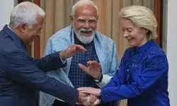 India EV Trade Deal: इम्पोर्टेड लग्जरी कारों पर टैरिफ 110% से घटकर 10%, प्रीमियम शराब सस्ती होगी; पीएम मोदी ने बताया ‘मदर ऑफ ऑल डील्स’