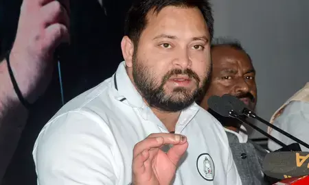 मशीन और मशीनरी के दम पर जीती मदमस्त एनडीए सरकार को जागना होगा : तेजस्वी यादव