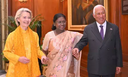 भारत-ईयू एफटीए हमारे लोगों के जीवन में महत्वपूर्ण सकारात्मक बदलाव लाएगा : राष्ट्रपति मुर्मु भारत-ईयू एफटीए हमारे लोगों के जीवन में महत्वपूर्ण सकारात्मक बदलाव लाएगा : राष्ट्रपति मुर्मु