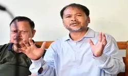 असम: अखिल गोगोई का एएएसयू पर हमला, राजनीतिक सौदों में शामिल होने का आरोप