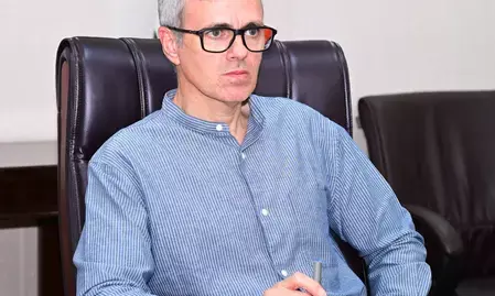 कश्मीरी विक्रेता पर हमले का मामला: सीएम उमर अब्दुल्ला ने उत्तराखंड सीएम से बात की, कार्रवाई की मांग कश्मीरी विक्रेता पर हमले का मामला: सीएम उमर अब्दुल्ला ने उत्तराखंड सीएम से बात की, कार्रवाई की मांग