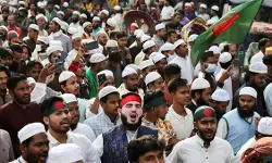 पाकिस्तान के बाद बांग्लादेश चुनाव से पहले सुरक्षा अलर्ट: अमेरिकी दूतावास की चेतावनी, हिंसा की आशंकाएं गहराईं