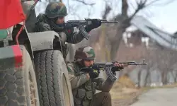 किश्तवाड़ में ‘ऑपरेशन त्राशी-1’, सुरक्षाबलों ने आतंकियों को घेरा किश्तवाड़ में ‘ऑपरेशन त्राशी-1’, सुरक्षाबलों ने आतंकियों को घेरा