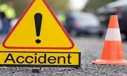 पश्चिम बंगाल के हल्दिया में दर्दनाक हादसा : बस-मोटरसाइकिल टक्कर में तीन की मौत, 10 घायल