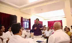 केजरीवाल ने गोवा पदाधिकारियों से की बैठक, भूमि और मुद्दों की राजनीति पर फोकस
