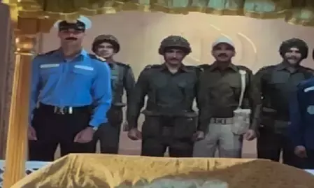 भावुक कर देगा बॉर्डर-2 का आखिरी सीन, सुनील शेट्टी ने कहा- बॉर्डर एक इमोशन थी और हमेशा रहेगी भावुक कर देगा बॉर्डर-2 का आखिरी सीन, सुनील शेट्टी ने कहा- बॉर्डर एक इमोशन थी और हमेशा रहेगी