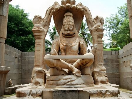 रहस्यों से भरा है पनकला नरसिम्हा स्वामी मंदिर, प्रतिमा पी जाती है कई ...