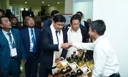 मेघालय ने दीर्घकालिक व्यापार साझेदारियों पर किया फोकस: मुख्यमंत्री कॉनराड संगमा मेघालय ने दीर्घकालिक व्यापार साझेदारियों पर किया फोकस: मुख्यमंत्री कॉनराड संगमा