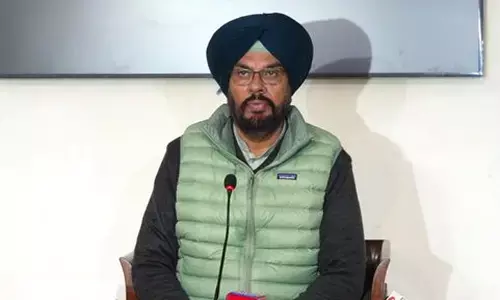 आप का हमला : मोदी-ट्रंप ‘गुप्त सौदा’ किसानों के लिए खतरा