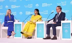 यूएचसी को मजबूती: आयुष और आधुनिक चिकित्सा का संगम