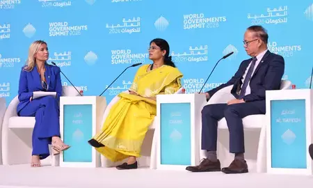 यूएचसी को मजबूती: आयुष और आधुनिक चिकित्सा का संगम