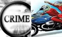 हनुमानगढ़ में बुजुर्ग महिला से लूट, सोने के तीन कंगन छीनकर फरार बदमाश हनुमानगढ़ में बुजुर्ग महिला से लूट, सोने के तीन कंगन छीनकर फरार बदमाश