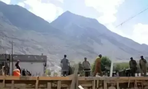 जम्मू-कश्मीर में विकास की रफ्तार तेज, पीओके बना ‘राजनीतिक ब्लैक होल’