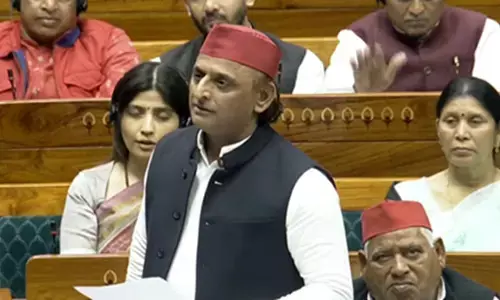 बजट पर चर्चा में लोकसभा में अखिलेश यादव का हमला: ‘अमेरिका से डील नहीं, ढील’ से देश को नुकसान