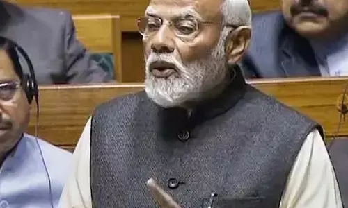 मोदी जी, कृपया कभी तो प्रधानमंत्री की तरह बोलिए