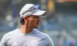 टी20 वर्ल्ड कप: अभिषेक शर्मा अस्पताल में भर्ती, नामीबिया मैच पर संकट