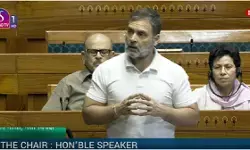 राहुल गांधी की सदस्यता पर फिर उठा सवाल, जानें लोकसभा सांसद को किन परिस्थितियों में ठहराया जा सकता है अयोग्य ? राहुल गांधी की सदस्यता पर फिर उठा सवाल, जानें लोकसभा सांसद को किन परिस्थितियों में ठहराया जा सकता है अयोग्य ?