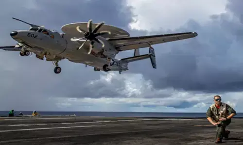 पश्चिम एशिया में बढ़ा अमेरिकी सैन्य जमावड़ा, कतर के बेस पर पैट्रियट मिसाइलों की तैनाती, ईरान भी हाई अलर्ट पर