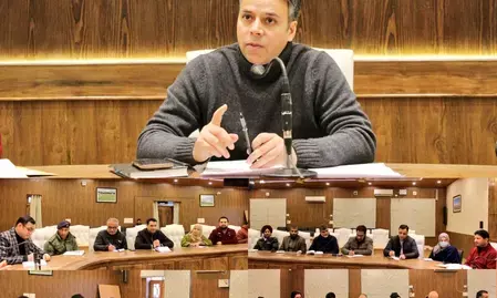 रमजान को लेकर डीसी बडगाम की उच्चस्तरीय बैठक, सहरी-इफ्तार पर निर्बाध बिजली आपूर्ति के निर्देश रमजान को लेकर डीसी बडगाम की उच्चस्तरीय बैठक, सहरी-इफ्तार पर निर्बाध बिजली आपूर्ति के निर्देश