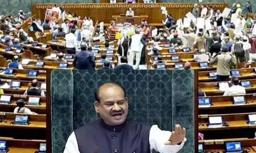 लोकसभा अध्यक्ष के खिलाफ अविश्वास प्रस्ताव और निष्पक्षता का खत्म होना