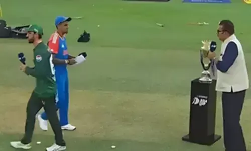 T20 World Cup 2026: भारत-पाक महामुकाबले से पहले सबसे मुख्‍य सवाल: क्या दोनों कप्तान मिलाएंगे हाथ?