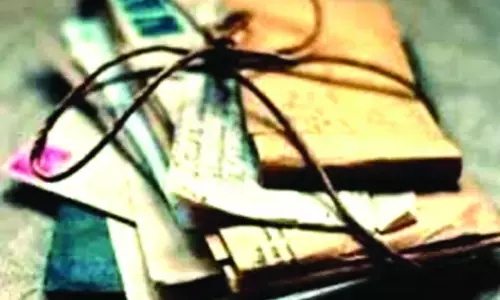 तेरे ख़त आज मैं गंगा में बहा आया हूँ