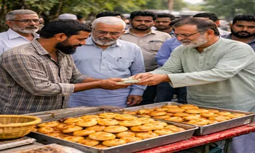 आंध्र प्रदेश में मुस्लिम वेंडर को मिला व्यापक समर्थन