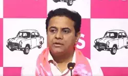 तेलंगाना नगर निगम चुनाव में कांग्रेस पर केटीआर का गुंडागर्दी आरोप तेलंगाना नगर निगम चुनाव में कांग्रेस पर केटीआर का गुंडागर्दी आरोप