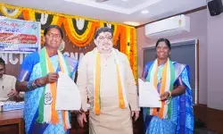 तेलंगाना निकाय चुनाव: 105 में से 84 नगरपालिकाओं पर कांग्रेस का कब्जा, 7 में से 6 निगमों में भी बढ़त तेलंगाना निकाय चुनाव: 105 में से 84 नगरपालिकाओं पर कांग्रेस का कब्जा, 7 में से 6 निगमों में भी बढ़त