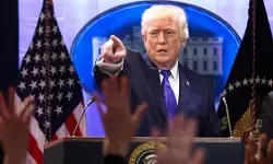 अमेरिकी सुप्रीम कोर्ट से झटके के बाद ट्रंप का बड़ा एक्शन... सभी देशों पर लगाया 10% ग्लोबल टैरिफ