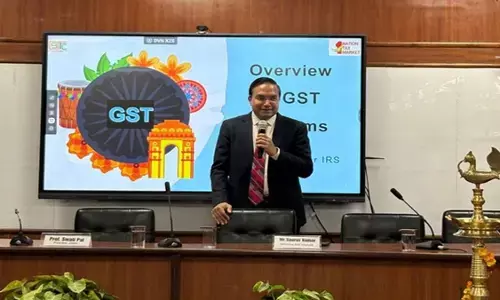 जानकी देवी मेमोरियल कॉलेज में GST पर कार्यशाला, आर्थिक व्यवहार, जेंडर प्रभाव और GST  2.0 सुधारों पर विमर्श