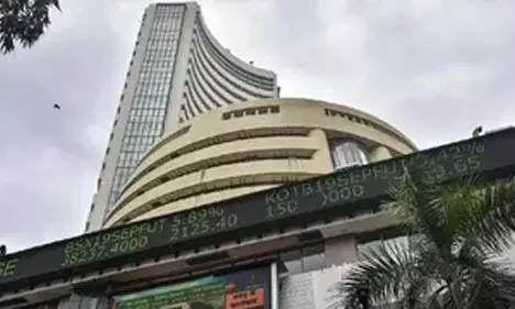 अमेरिकी आयात शुल्क में कमी से 600 अंक उछला शेयर बाजार अमेरिकी आयात शुल्क में कमी से 600 अंक उछला शेयर बाजार