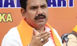 विजयेंद्र का आरोप – सीएम-डिप्टी सीएम सत्ता की लड़ाई में व्यस्त, युवाओं की अनदेखी