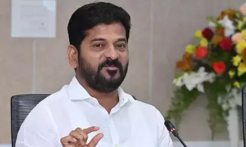 तेलंगाना कैबिनेट का बड़ा फैसला – कर्मचारियों को मिलेगा 1.20 करोड़ का दुर्घटना बीमा कवर तेलंगाना कैबिनेट का बड़ा फैसला – कर्मचारियों को मिलेगा 1.20 करोड़ का दुर्घटना बीमा कवर