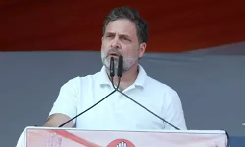 Bhopal: राहुल गांधी का केंद्र पर हमला, कहा– पहली बार नेता प्रतिपक्ष को बोलने नहीं दिया गया, देश के हितों से किया समझौता Bhopal: राहुल गांधी का केंद्र पर हमला, कहा– पहली बार नेता प्रतिपक्ष को बोलने नहीं दिया गया, देश के हितों से किया समझौता