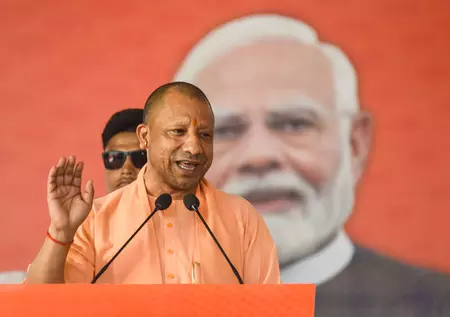 सिंगापुर में मिले एक लाख करोड़ रुपए के निवेश प्रस्ताव, 60 हजार करोड़ के हुए एमओयू: सीएम योगी सिंगापुर में मिले एक लाख करोड़ रुपए के निवेश प्रस्ताव, 60 हजार करोड़ के हुए एमओयू: सीएम योगी