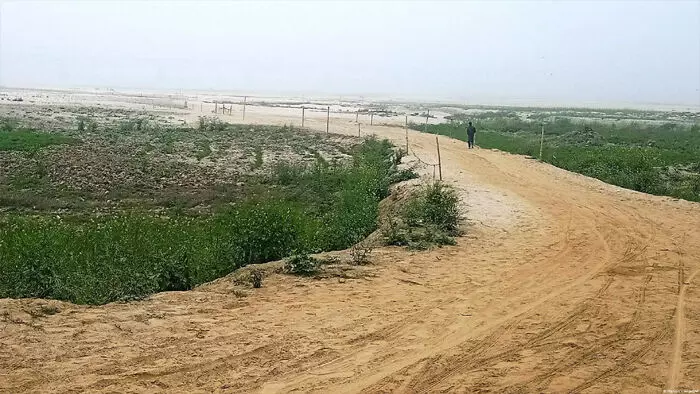 अवैध खनन, अतिक्रमण और गाद ने निकाली बिहार की नदियों की जान अवैध खनन, अतिक्रमण और गाद ने निकाली बिहार की नदियों की जान