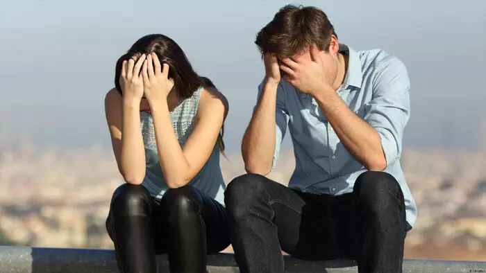 ब्रेकअप से उबरना है, तो एक्स का सोशल मीडिया अकाउंट देखना बंद करें ब्रेकअप से उबरना है, तो एक्स का सोशल मीडिया अकाउंट देखना बंद करें