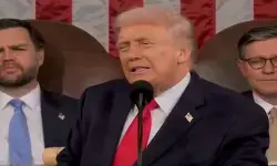 ईरान नीति पर अमेरिका में सियासी घमासान, ट्रंप के समर्थन में रिपब्लिकन तो सैन्य कार्रवाई सीमित करने पर अड़े डेमोक्रेट