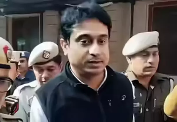 एआई समिट प्रदर्शन मामले में यूथ कांग्रेस के अध्यक्ष उदय भानु चिब को मिली जमानत एआई समिट प्रदर्शन मामले में यूथ कांग्रेस के अध्यक्ष उदय भानु चिब को मिली जमानत