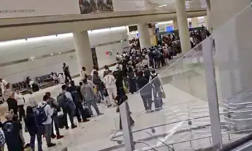 पश्चिम एशिया में बढ़ते तनाव के बीच भारतीय दूतावासों की एडवाइजरी, नागरिकों से अतिरिक्त सतर्कता की अपील