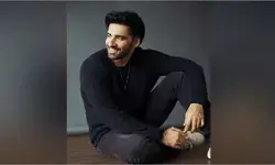 कैसी होली खेलना पसंद है,  बिहार से मुंबई तक के सफर के बारे में अभिनेता अविनाश तिवारी ने बताया