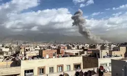 ईरान का बड़ा ऐलान, अमेरिका के 3 फाइटर जेट मार गिराए, नेतन्याहू के कार्यालय पर भी हमला ईरान का बड़ा ऐलान, अमेरिका के 3 फाइटर जेट मार गिराए, नेतन्याहू के कार्यालय पर भी हमला