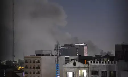 मिडिल ईस्ट में बढ़ते तनाव के बीच दो बांग्लादेशी नागरिकों की मौत, सात घायल