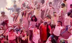 Holi 2026:  देशभर में रंगोत्सव की धूम, शहर-शहर उड़ रहा गुलाल; नेताओं ने दी होली की शुभकामनाएं